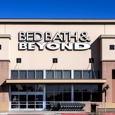 CASA GRANDE, ARIZONA, UNITED STATES - 2021/10/25: Bed, Bath and Beyond store. (Photo by John Greim/LightRocket via Getty Images)